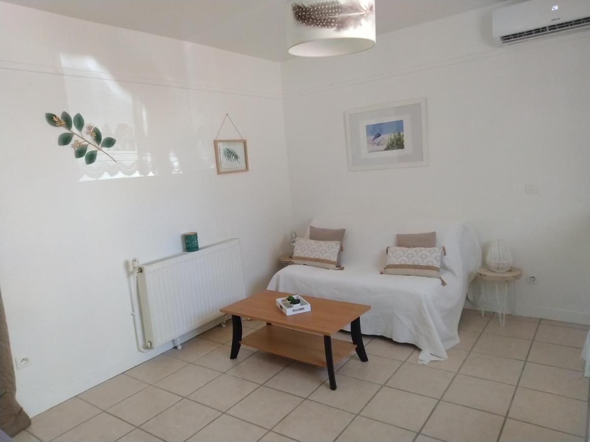 Studio neuf climatisé proche d'Agde Bessan Extérieur photo