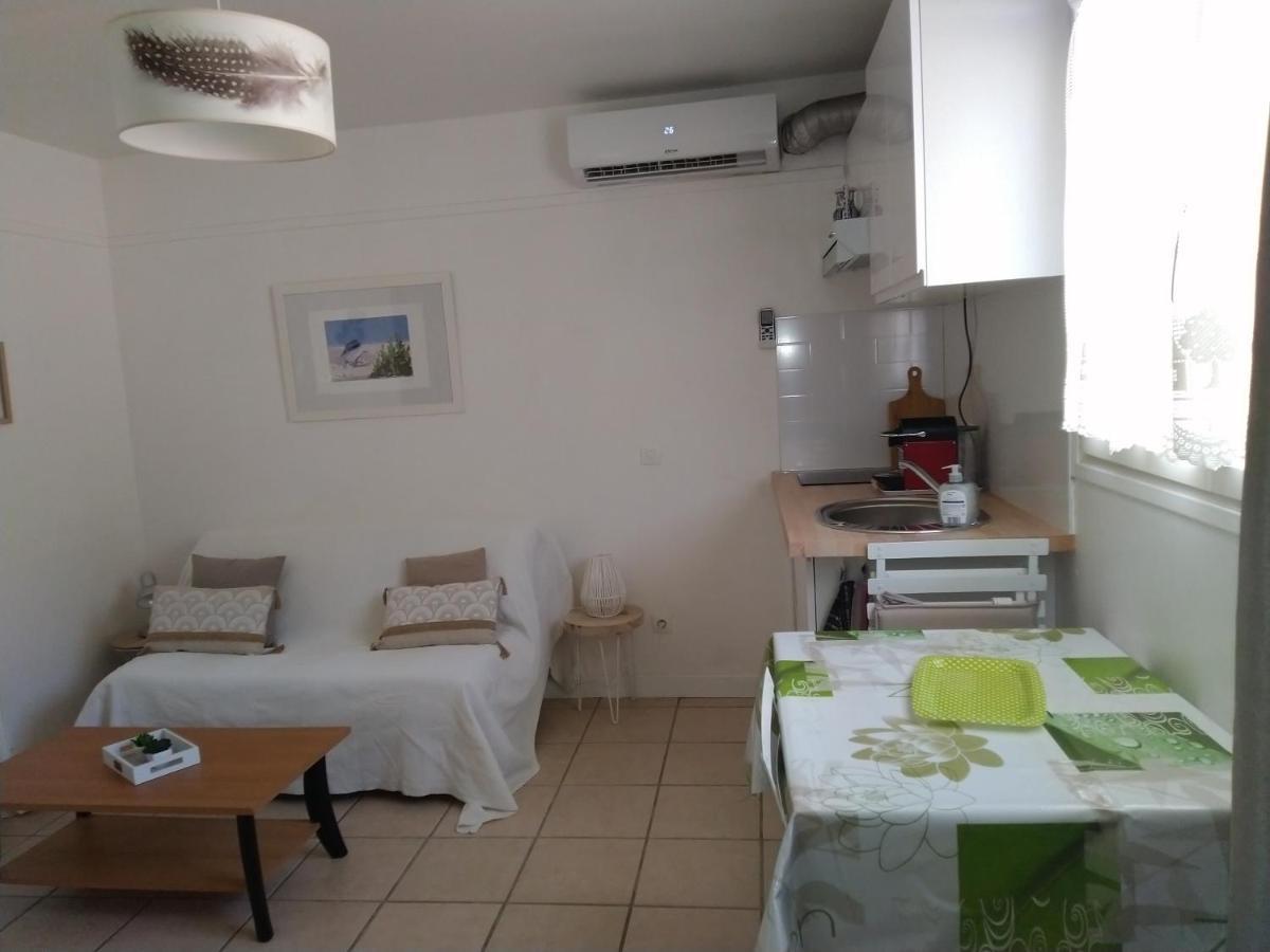 Studio neuf climatisé proche d'Agde Bessan Extérieur photo